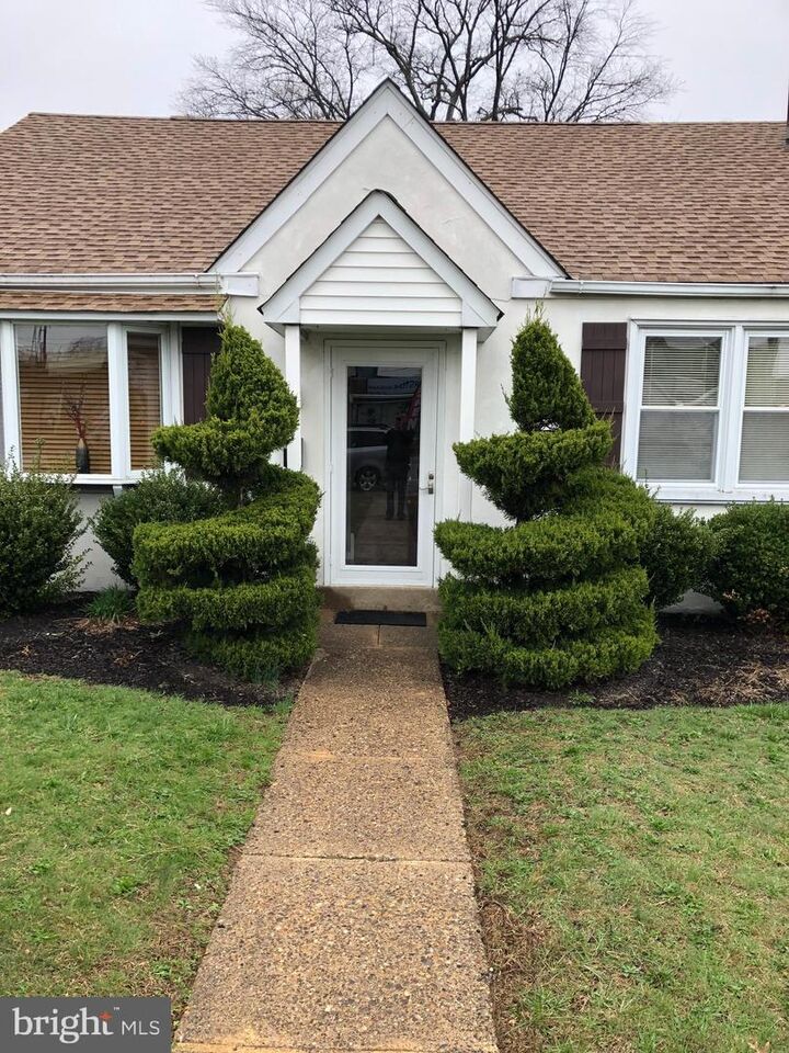 3149 Willits Road  Philadelphia PA 19114 photo