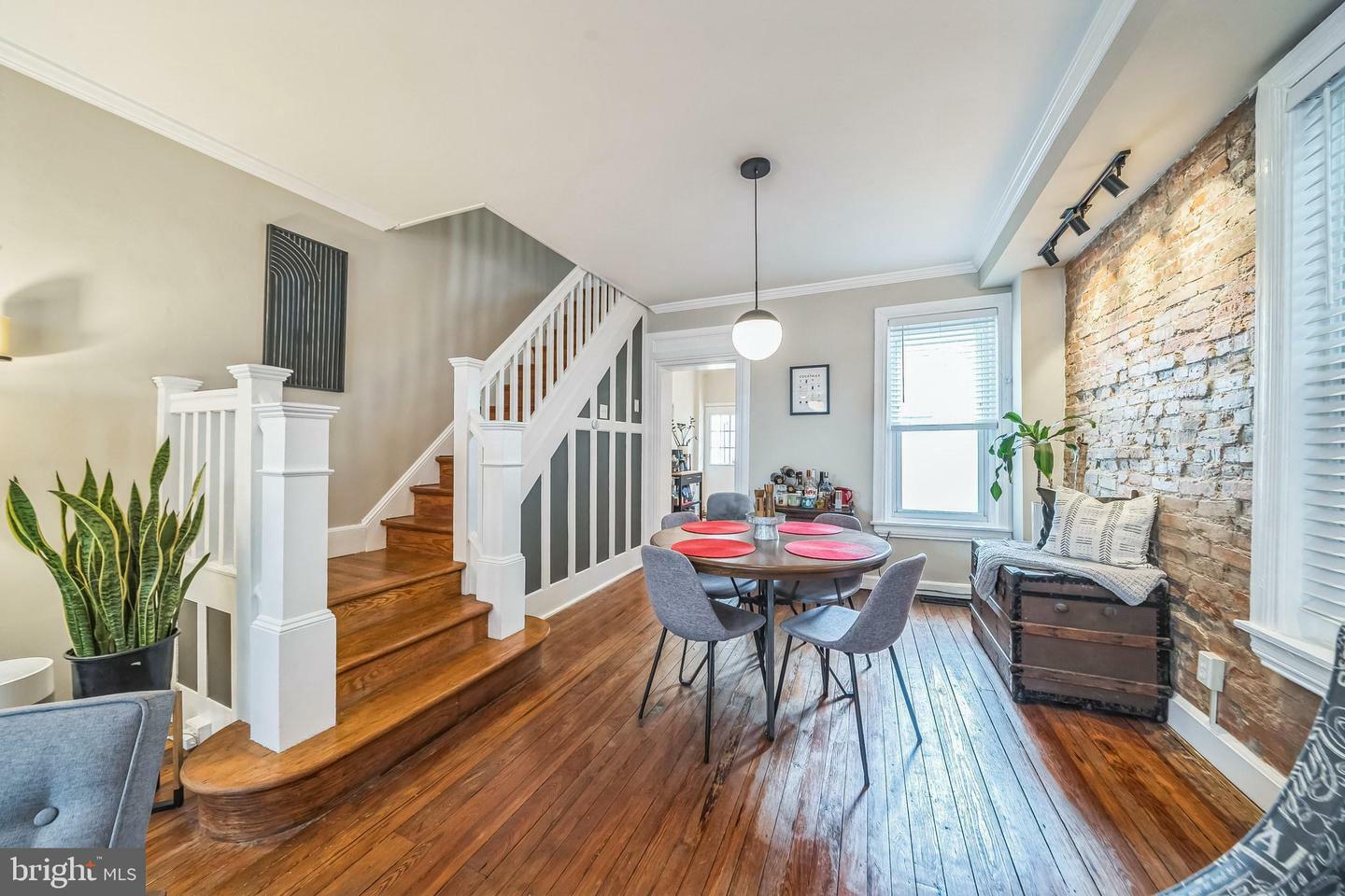 3877 Manor Street  Philadelphia PA 19128 photo