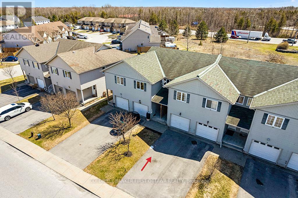 Property Photo: 8 Johnston Street ON K7C 4S3