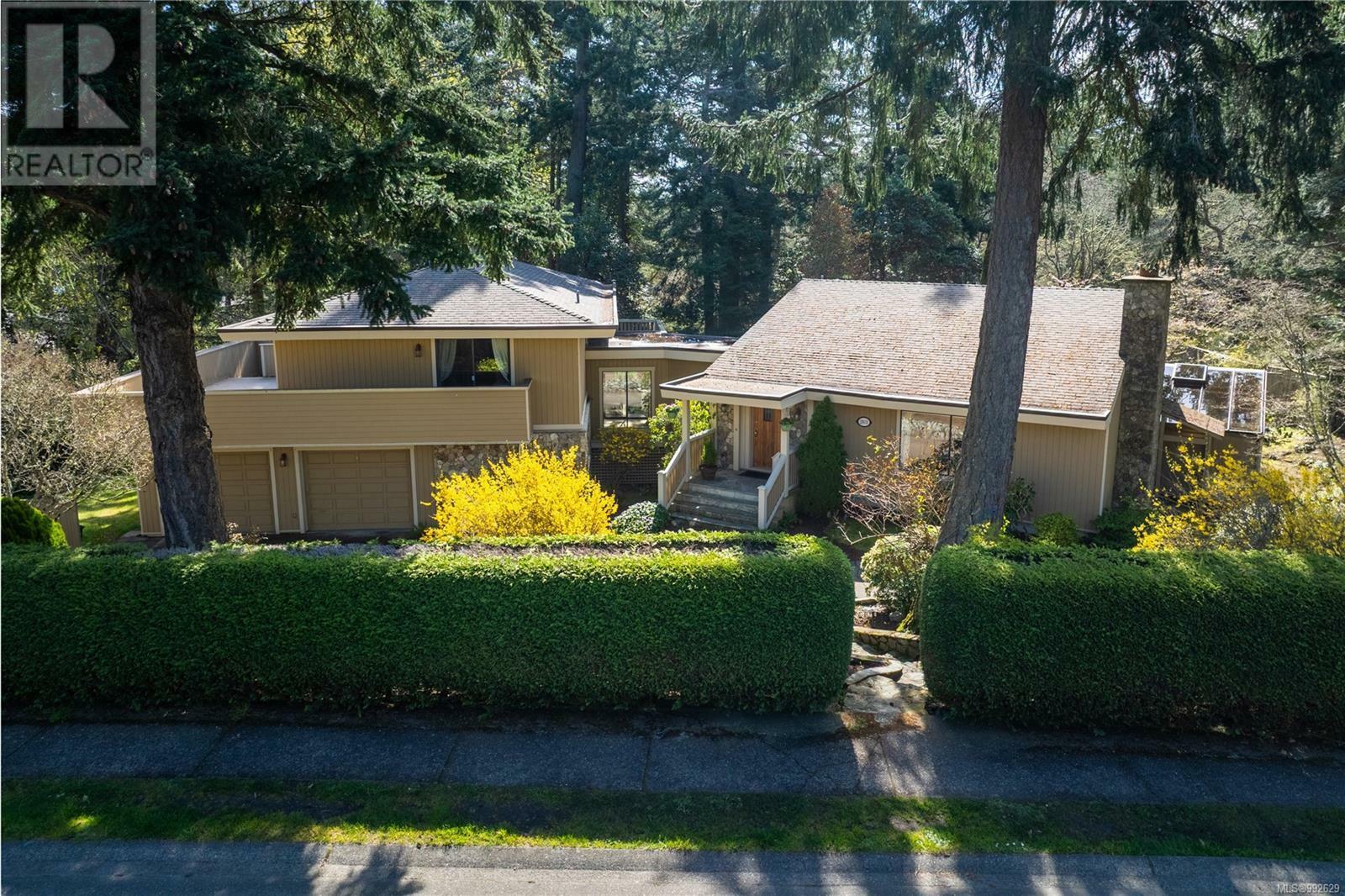 Property Photo: 2801 Arbutus Road BC V8N 5X6