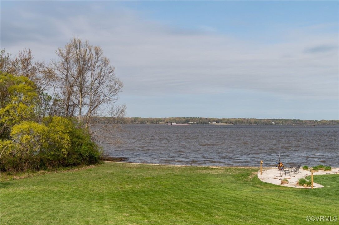 Property Photo:  417 Farrar Landing  VA 23860 