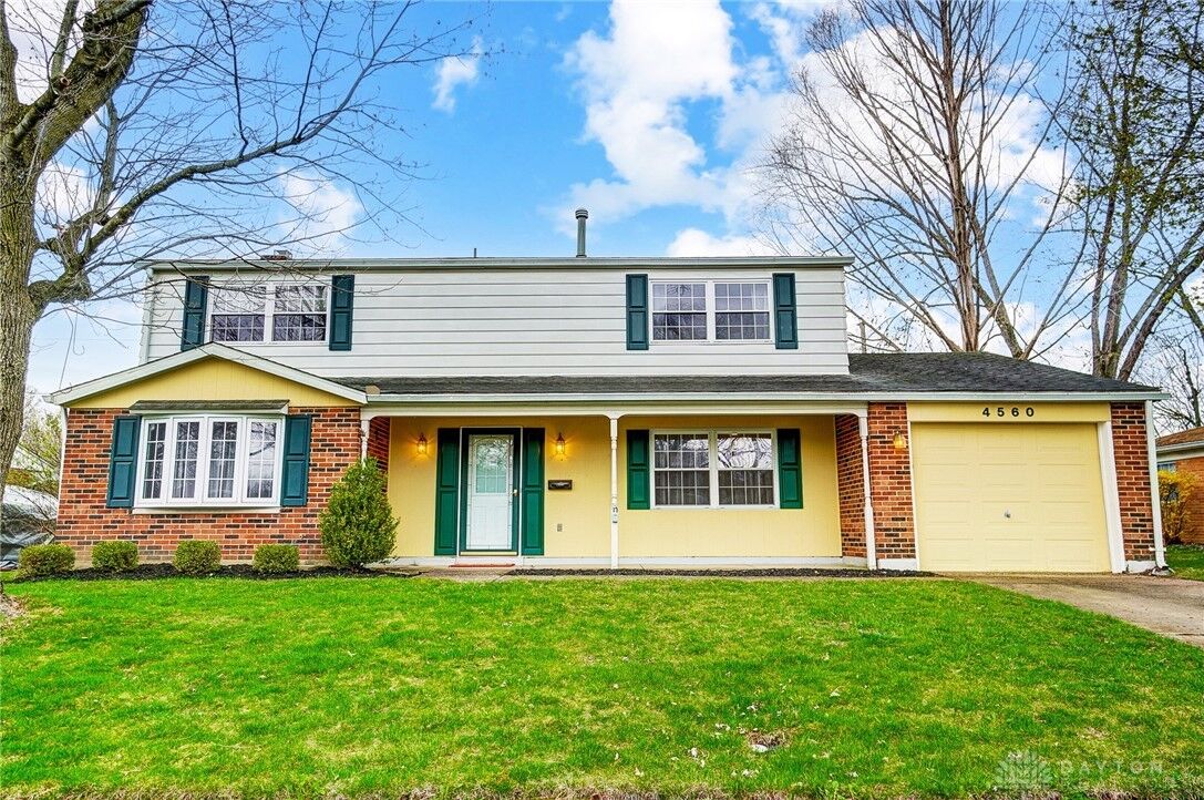 Property Photo: 4560 Penhurst Place OH 45424