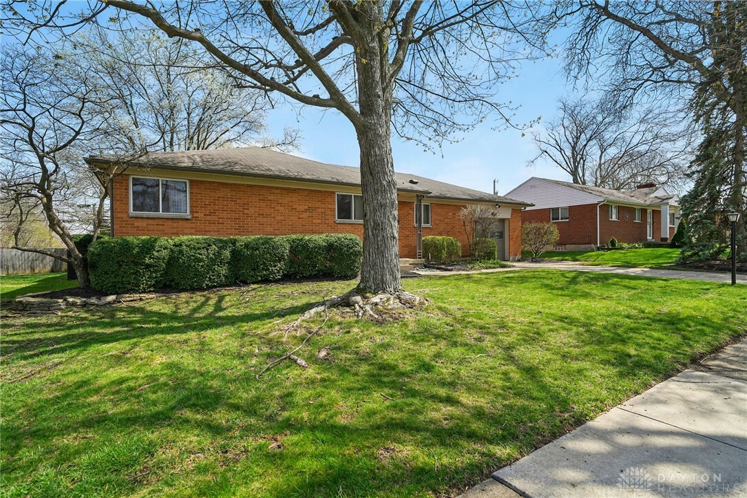 Property Photo:  3830 Maryknoll Drive  OH 45429 