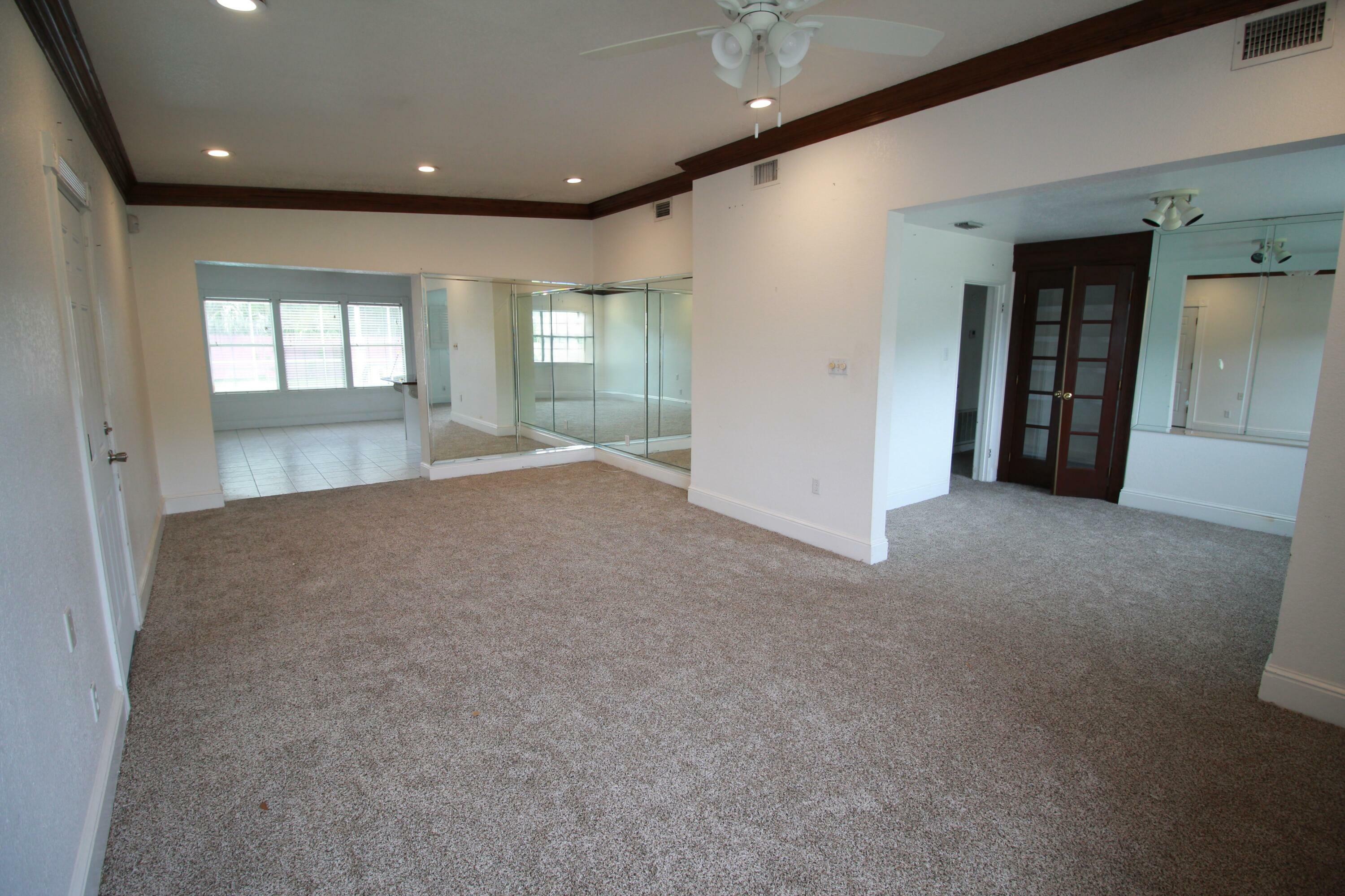 Property Photo: 103 Thornhill Road FL 32547