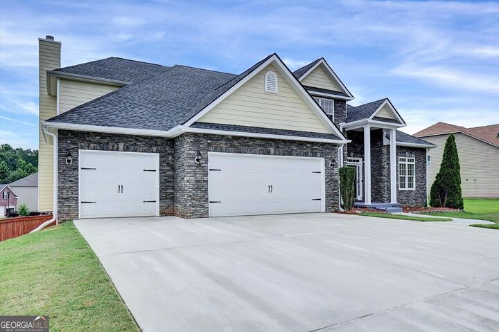 Property Photo: 6793 Oconee Place GA 30213