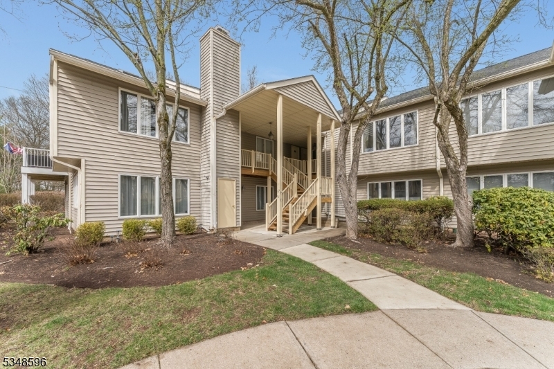34 Westchester Ter  Clinton Twp. NJ 08801 photo