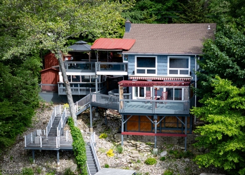 Property Photo: 213 Lakeview Ave NJ 07456