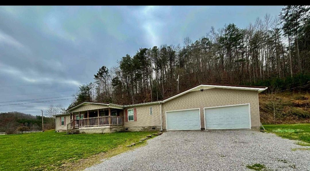 Property Photo: 8424 Johnson Rd Road KY 40741
