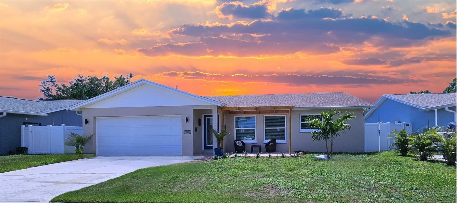 Property Photo: 10884 118th Street FL 33778