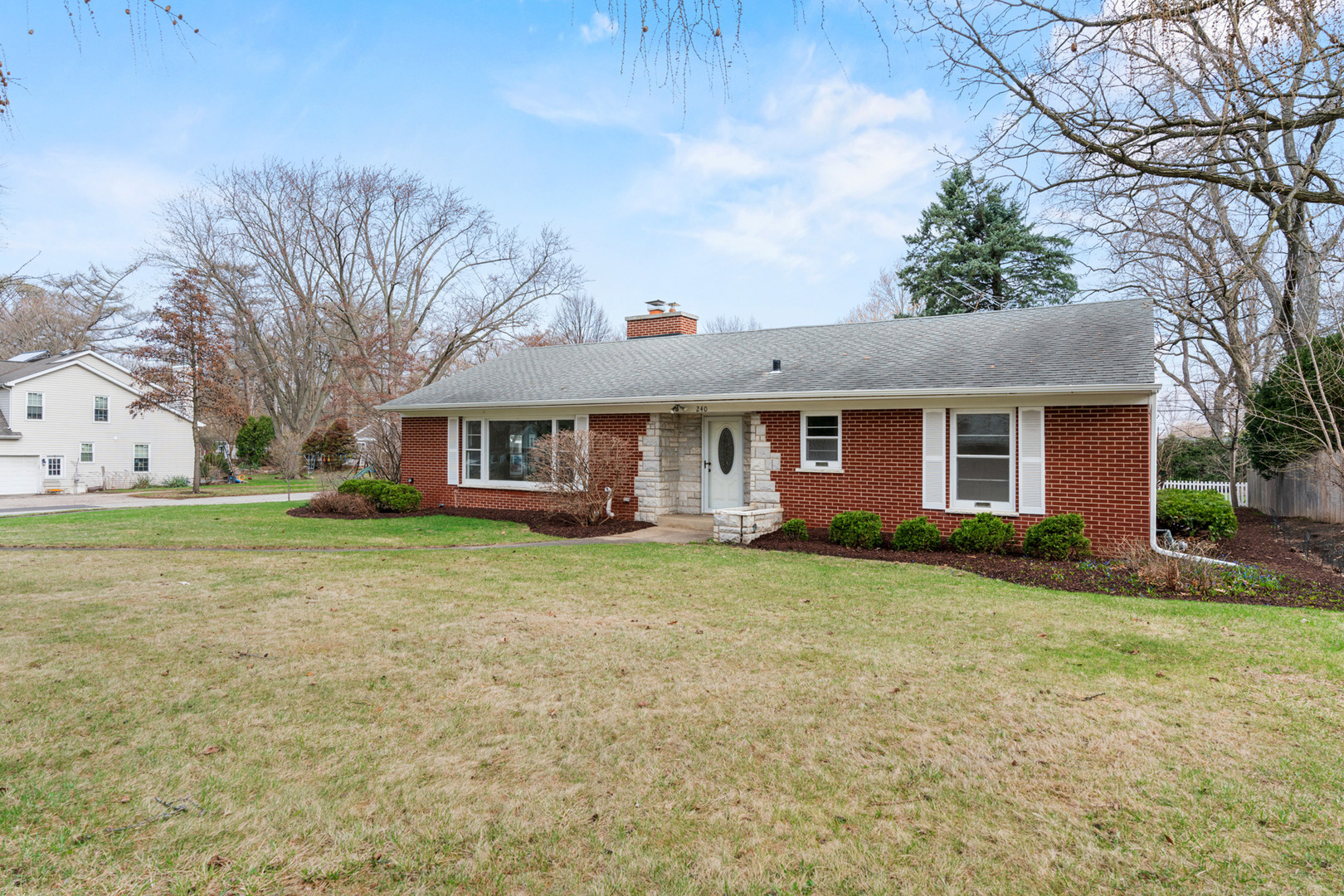 Property Photo: 240 W Woodstock Street IL 60014