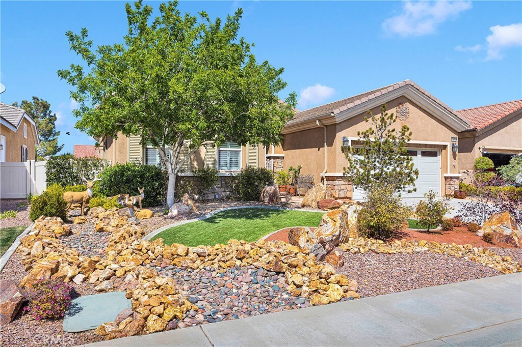 Property Photo: 19482 Lincoln Green Street CA 92308