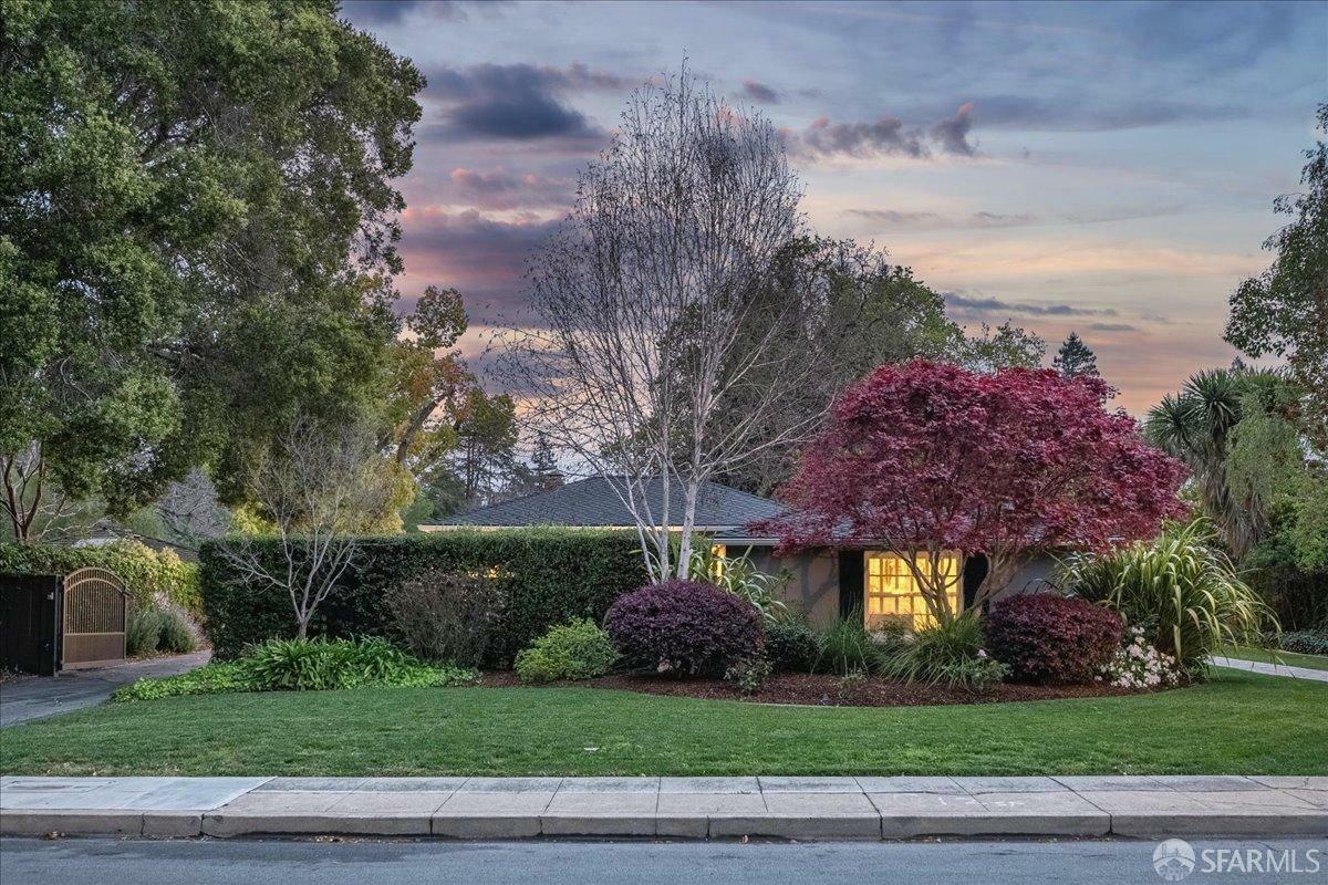 Property Photo: 84 Wilburn Avenue CA 94027