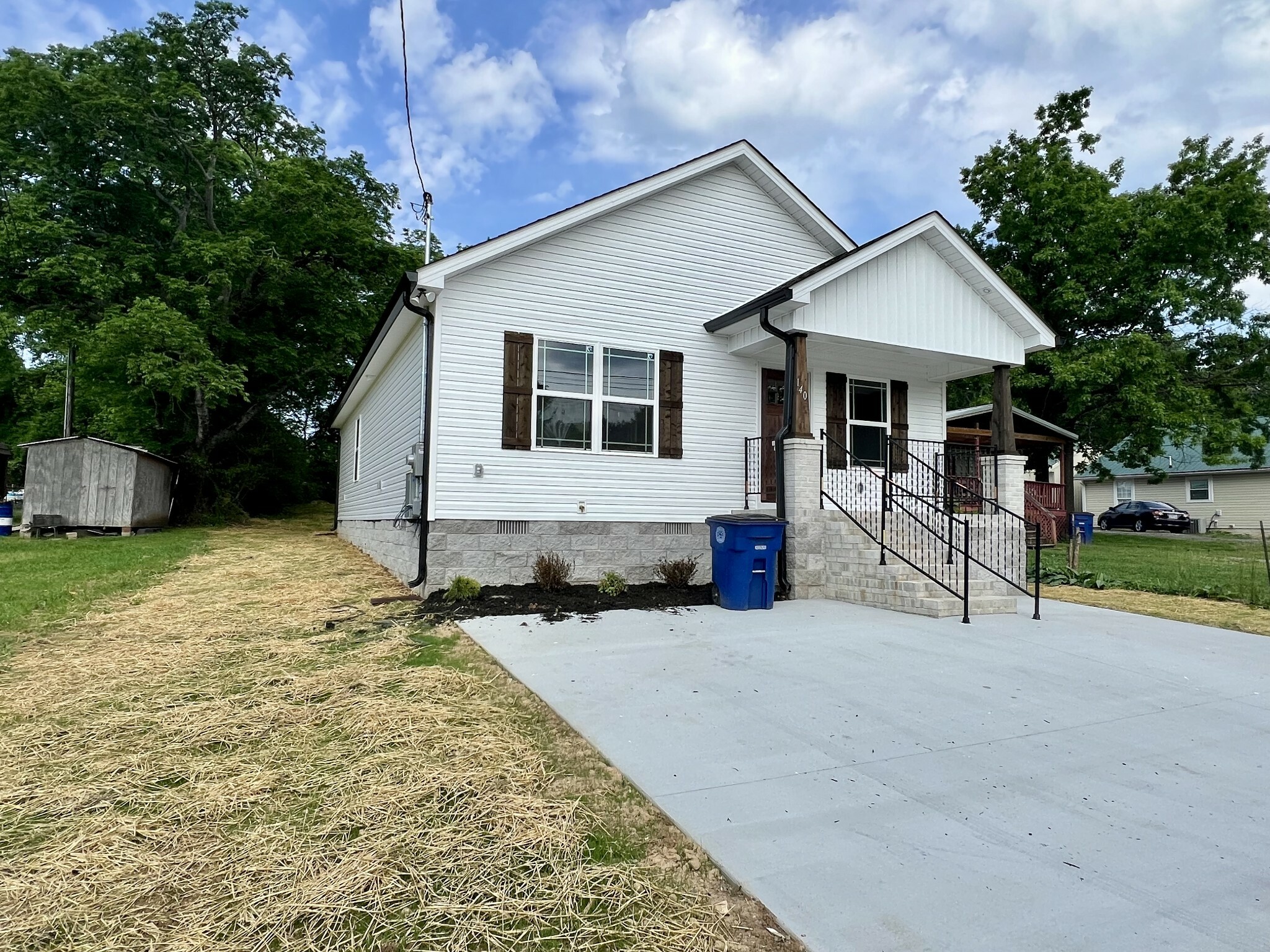 Property Photo: 140 Central Ave TN 37160