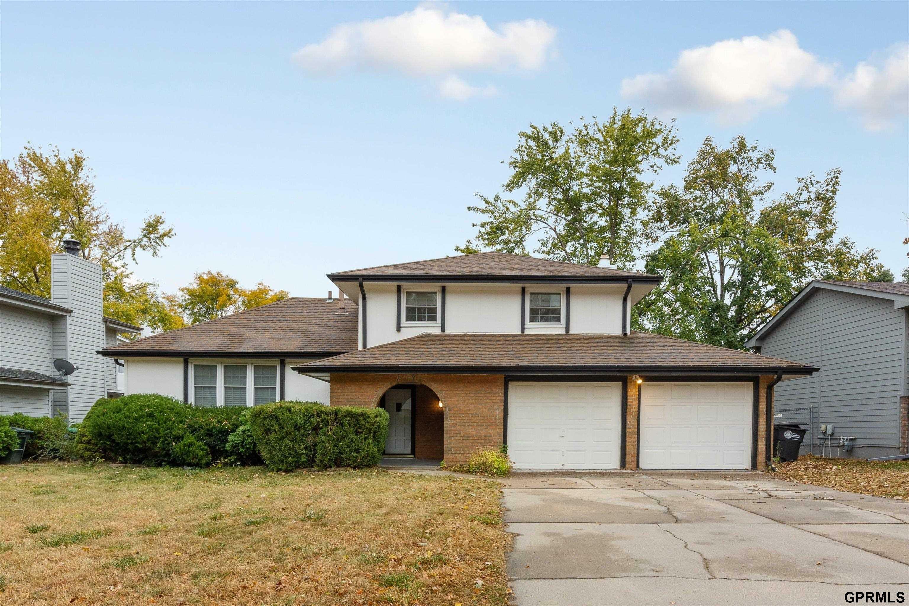 Property Photo: 10829 Taylor Street NE 68164
