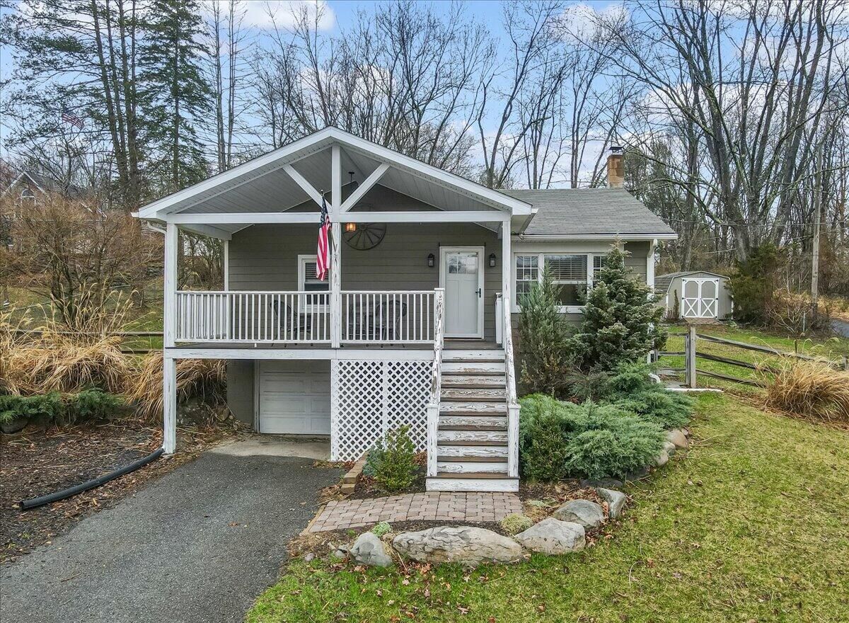 Property Photo: 5039 Running Valley Road PA 18360