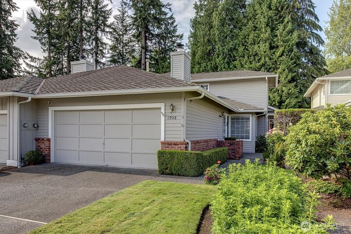 1908  Mill Pointe Drive SE  Mill Creek WA 98012 photo