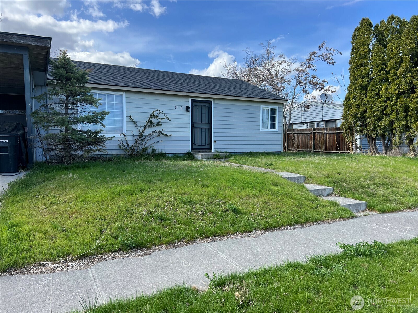 3120 W Lakeside Drive  Moses Lake WA 98837 photo