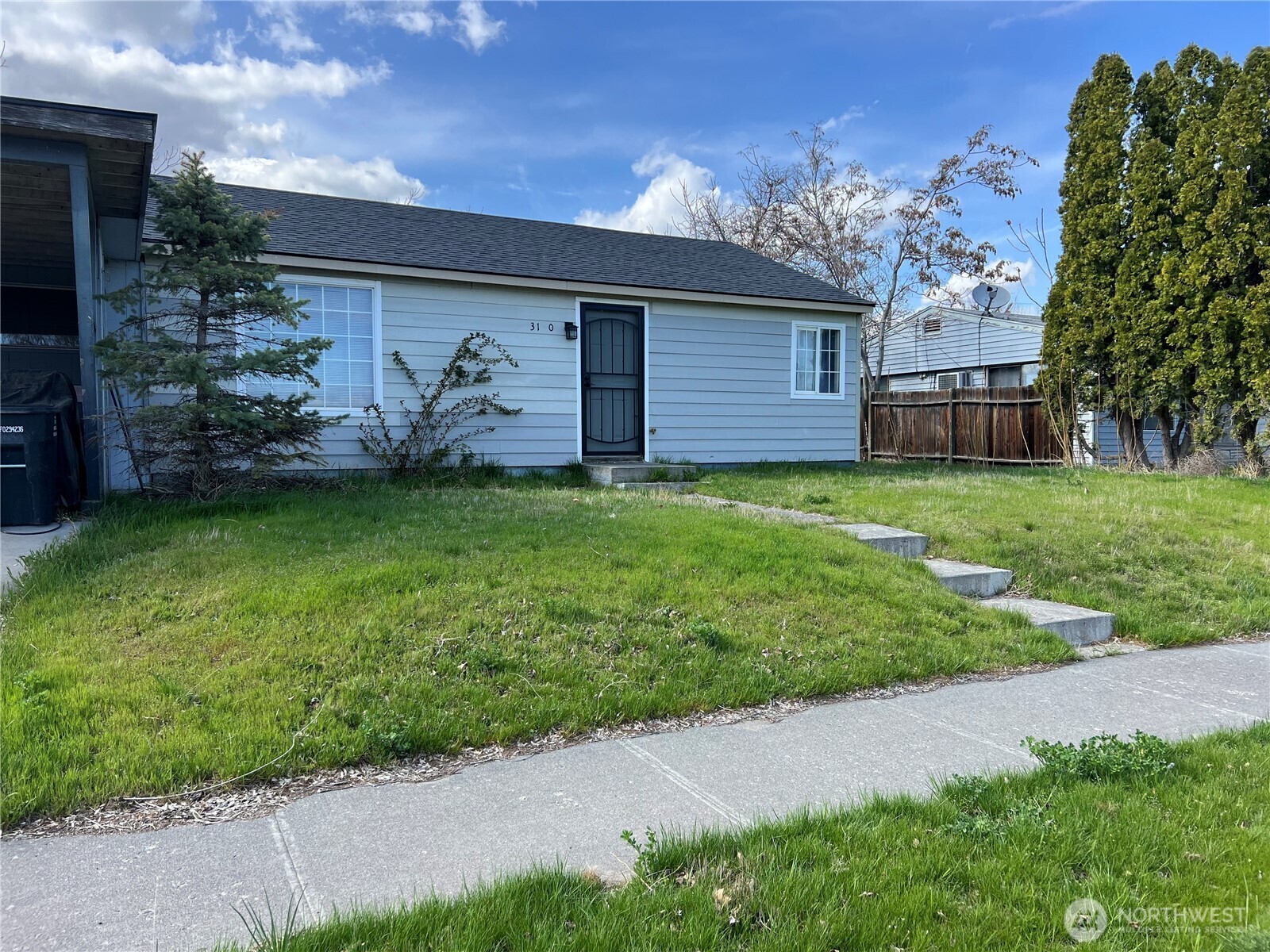 Property Photo:  3120 W Lakeside Drive  WA 98837 