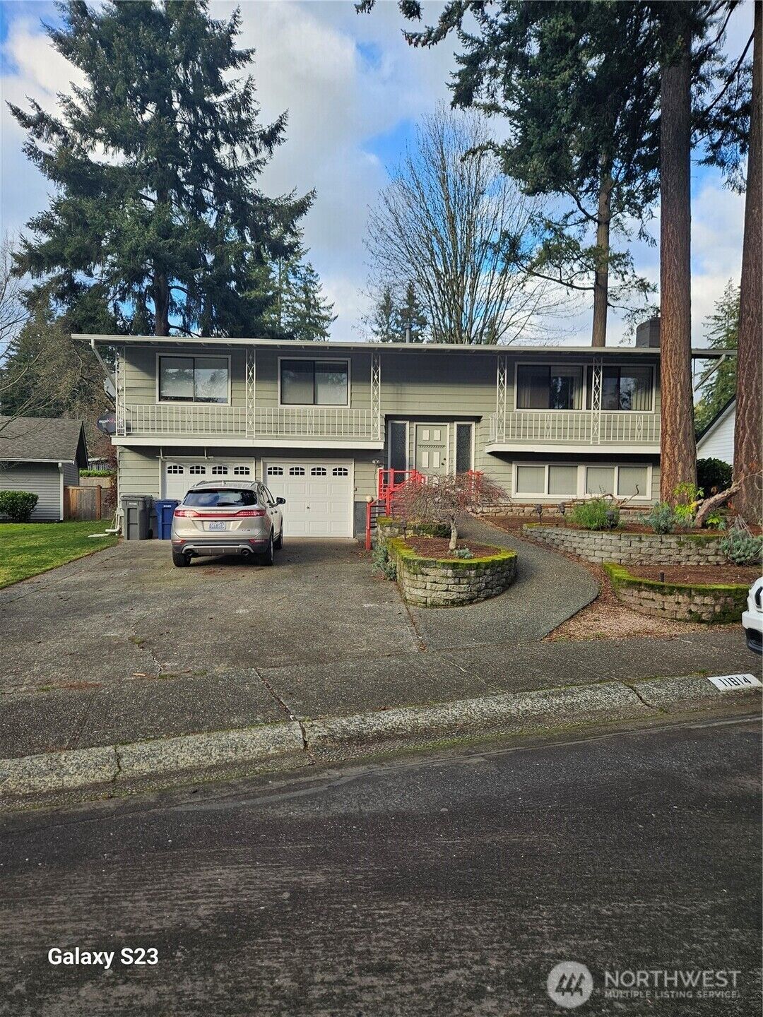 Property Photo:  11814 NE 142nd  WA 98034 