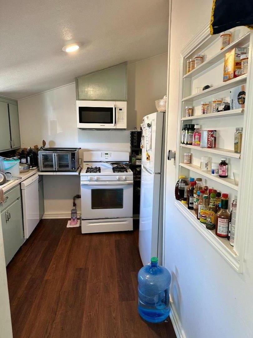 Property Photo: 1208 Kenneth Street CA 93955