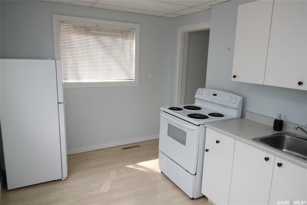 Property Photo: 321 Bottomley Avenue N SK S7N 1L3