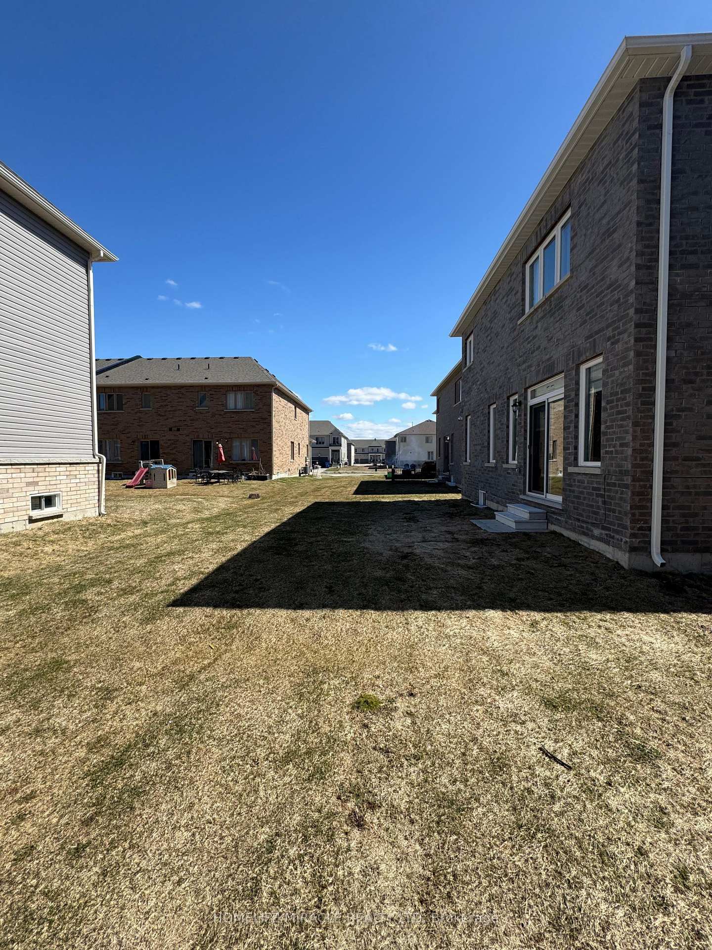 Property Photo: 41 Aitchison Avenue ON N0C 1B0