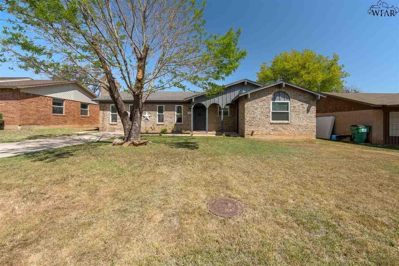 Property Photo: 1320 Edgehill Trail TX 76367