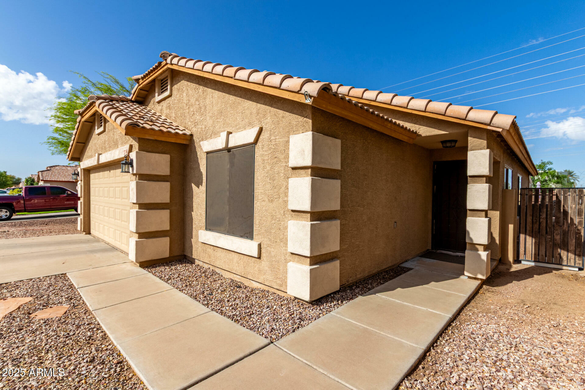 Property Photo:  374 N Bay Drive  AZ 85233 