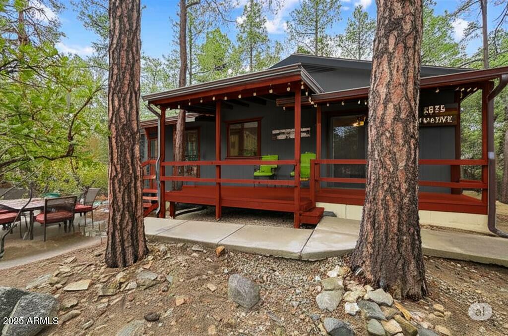 Property Photo: 1375 W Quartz Road AZ 86303
