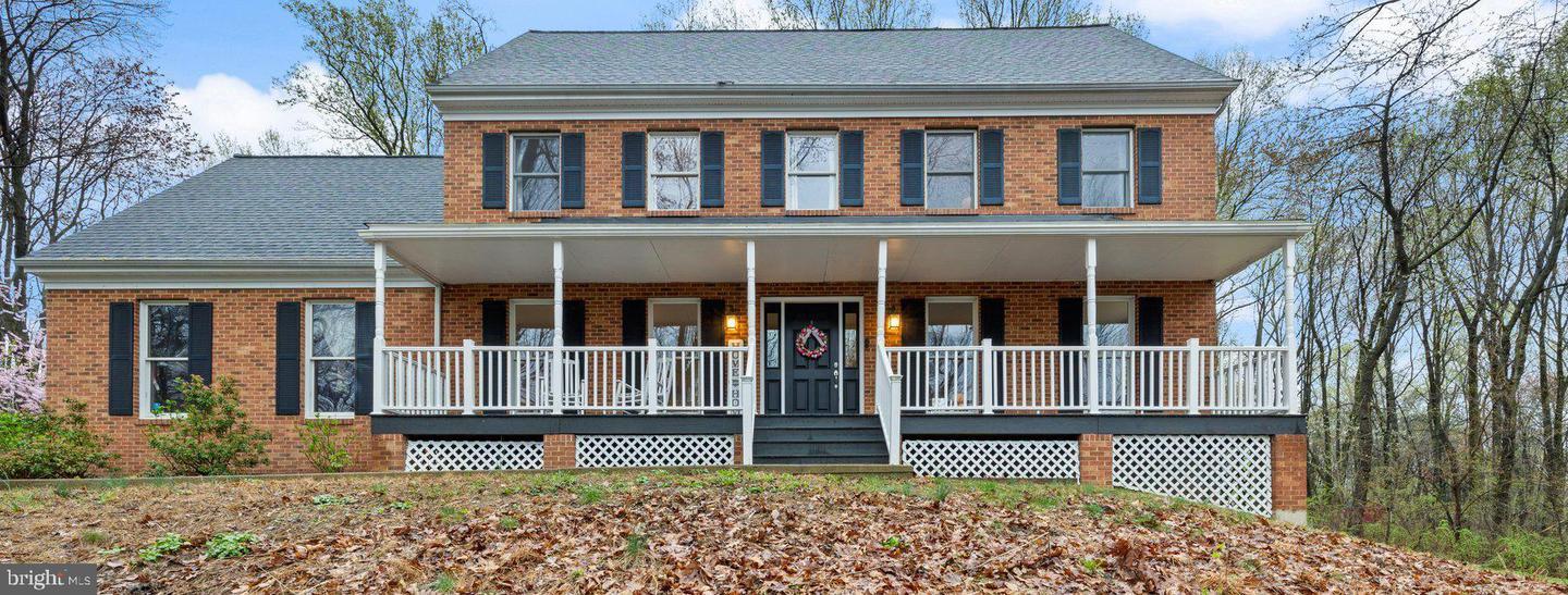 Property Photo: 425 Twin Arch Road MD 21771