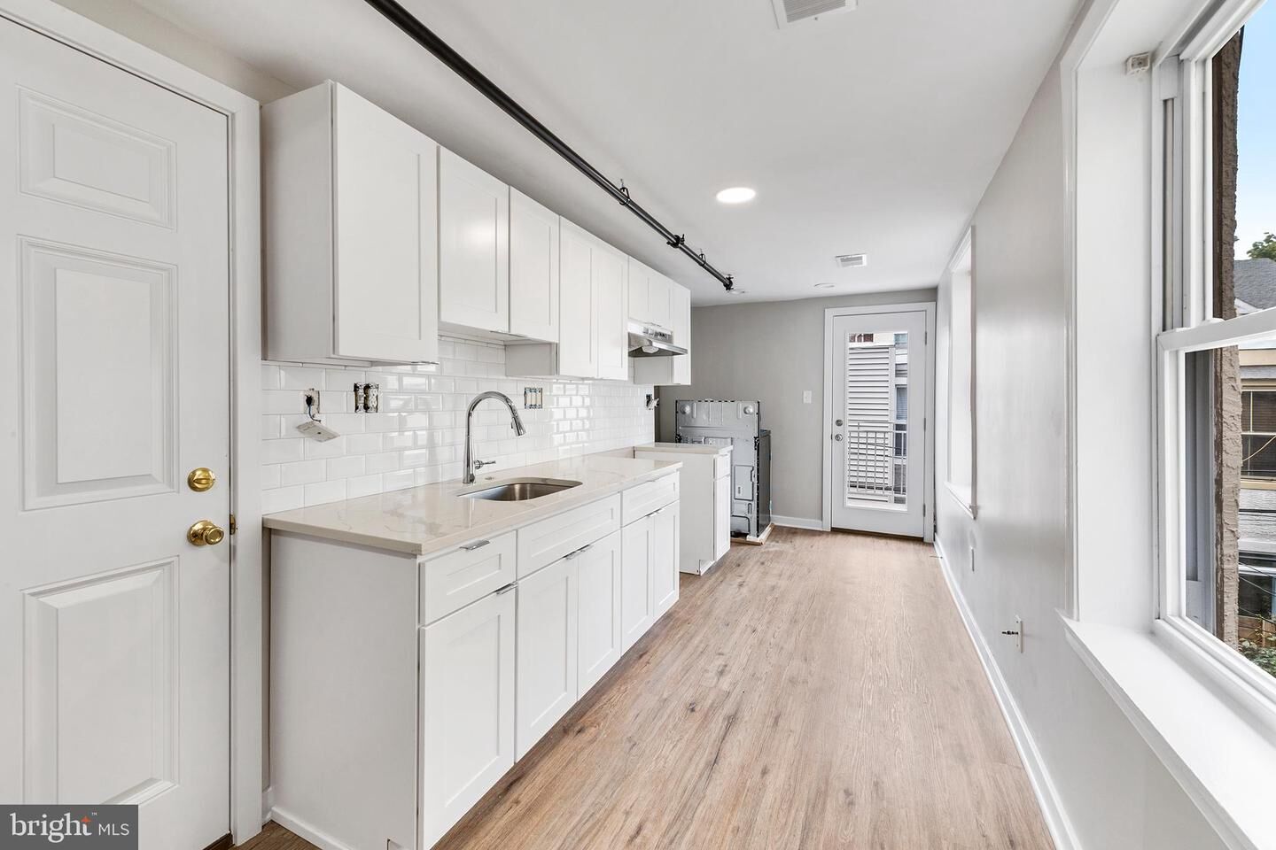 Property Photo:  1929 Christian Street 21  PA 19146 