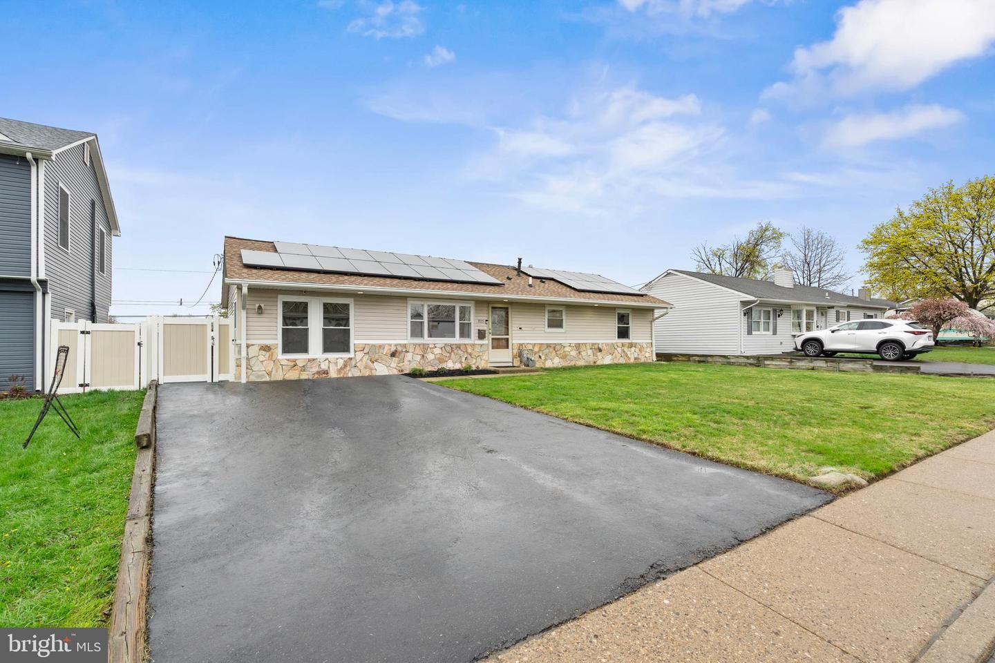 Property Photo:  815 Fairfield Road  PA 19030 