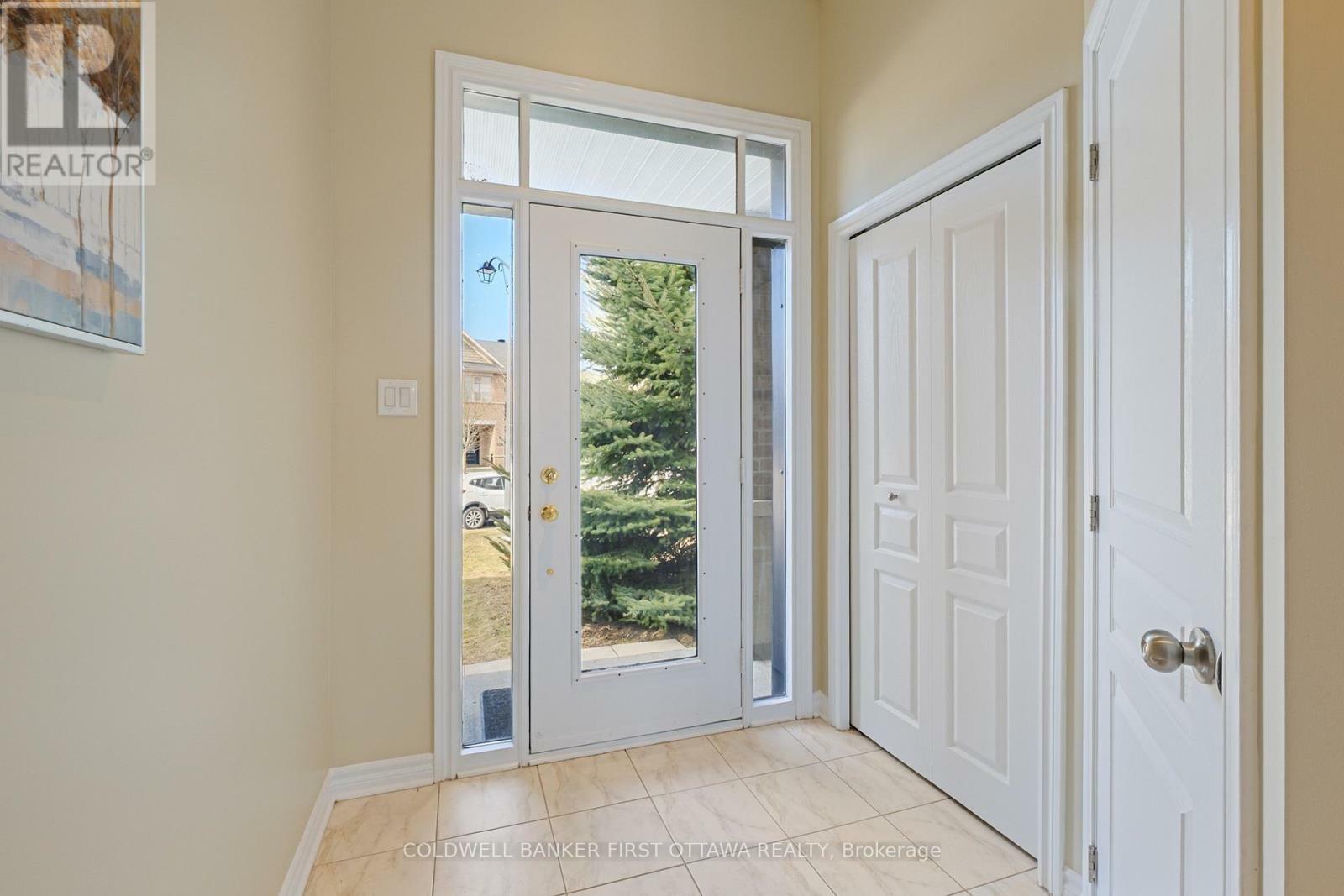 Property Photo: 1164 Tischart Crescent ON K2T 0G4