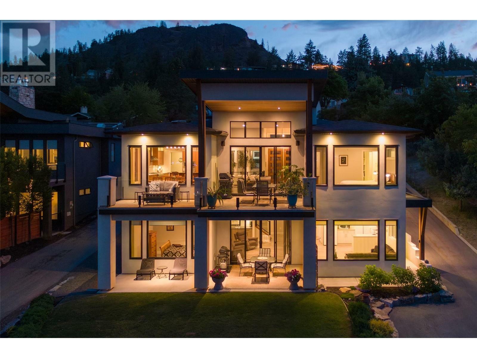 Photo de la propriété: 2822 Ourtoland Road BC V1Z 2H5