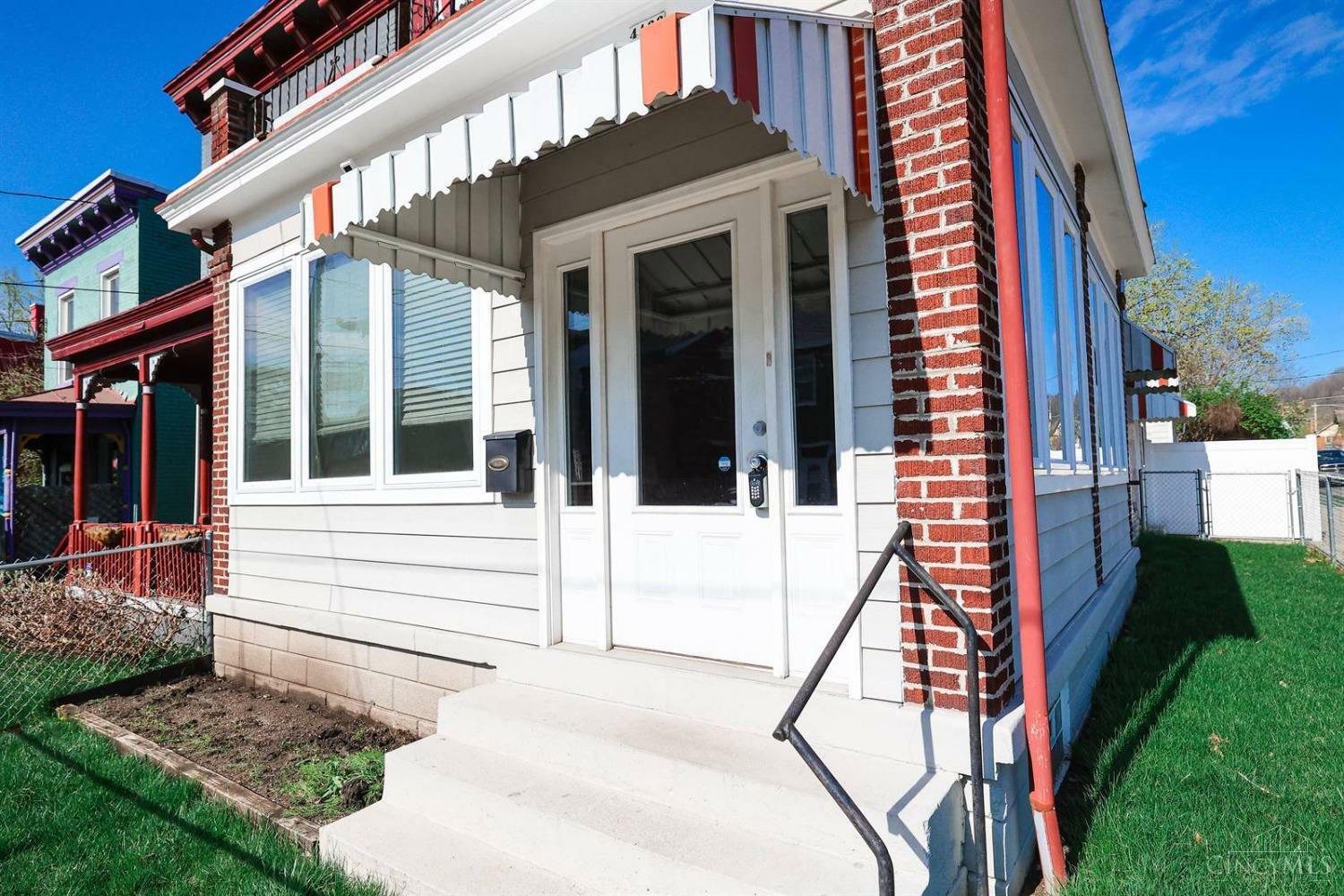 Property Photo: 4123 Kirby Avenue OH 45223