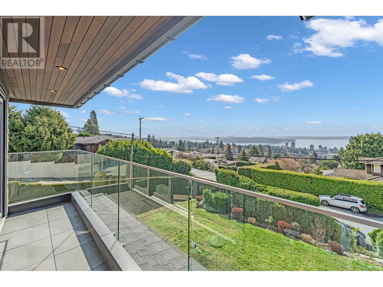 Property Photo: 2205 Palmerston Avenue BC V7V 2V9