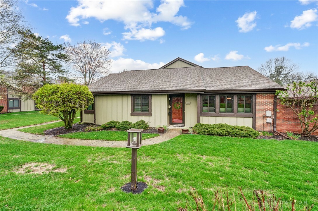 Property Photo: 6108 Single Tree Lane OH 45459