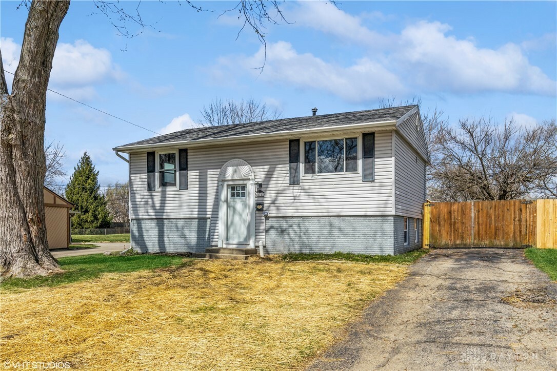 Property Photo: 874 Filmore Avenue OH 45344