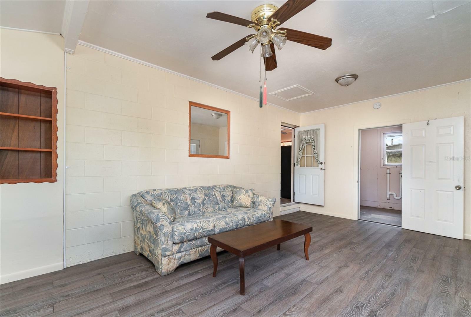 Property Photo: 6921 Bayshore Road FL 33917