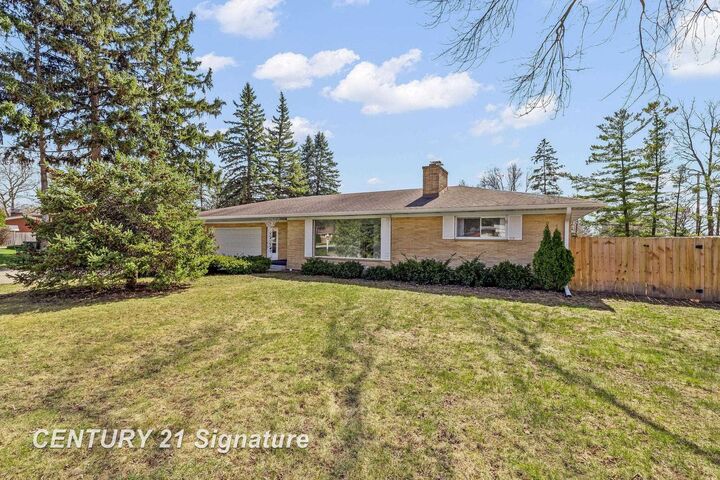 4895 Brockway Road  Saginaw MI 48638 photo