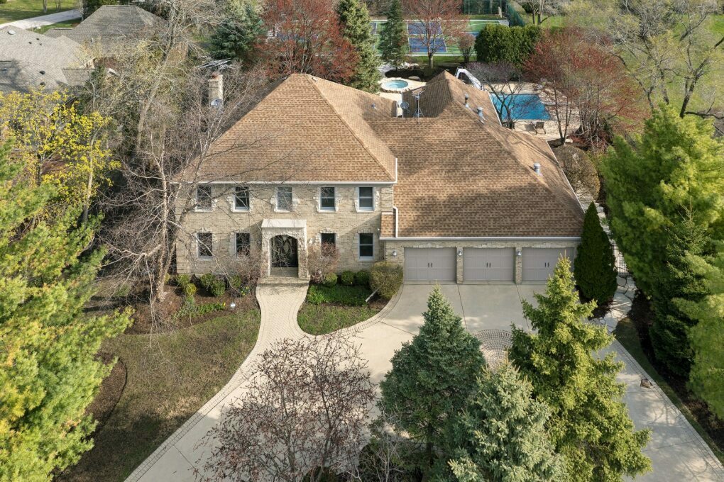 Property Photo:  2870 Keystone Road  IL 60062 