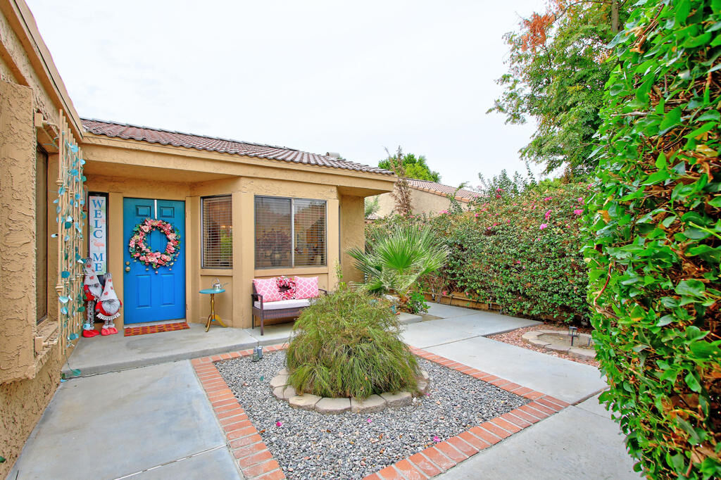 Property Photo: 44139 Elba Court CA 92260