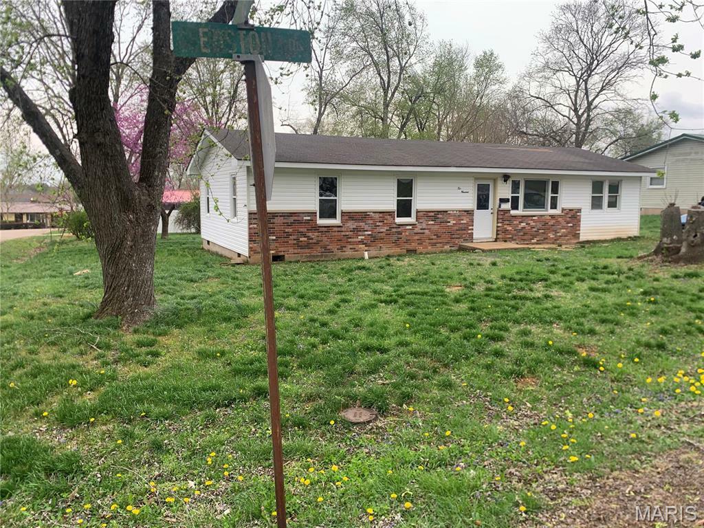 Property Photo: 200 Easton Street MO 63628