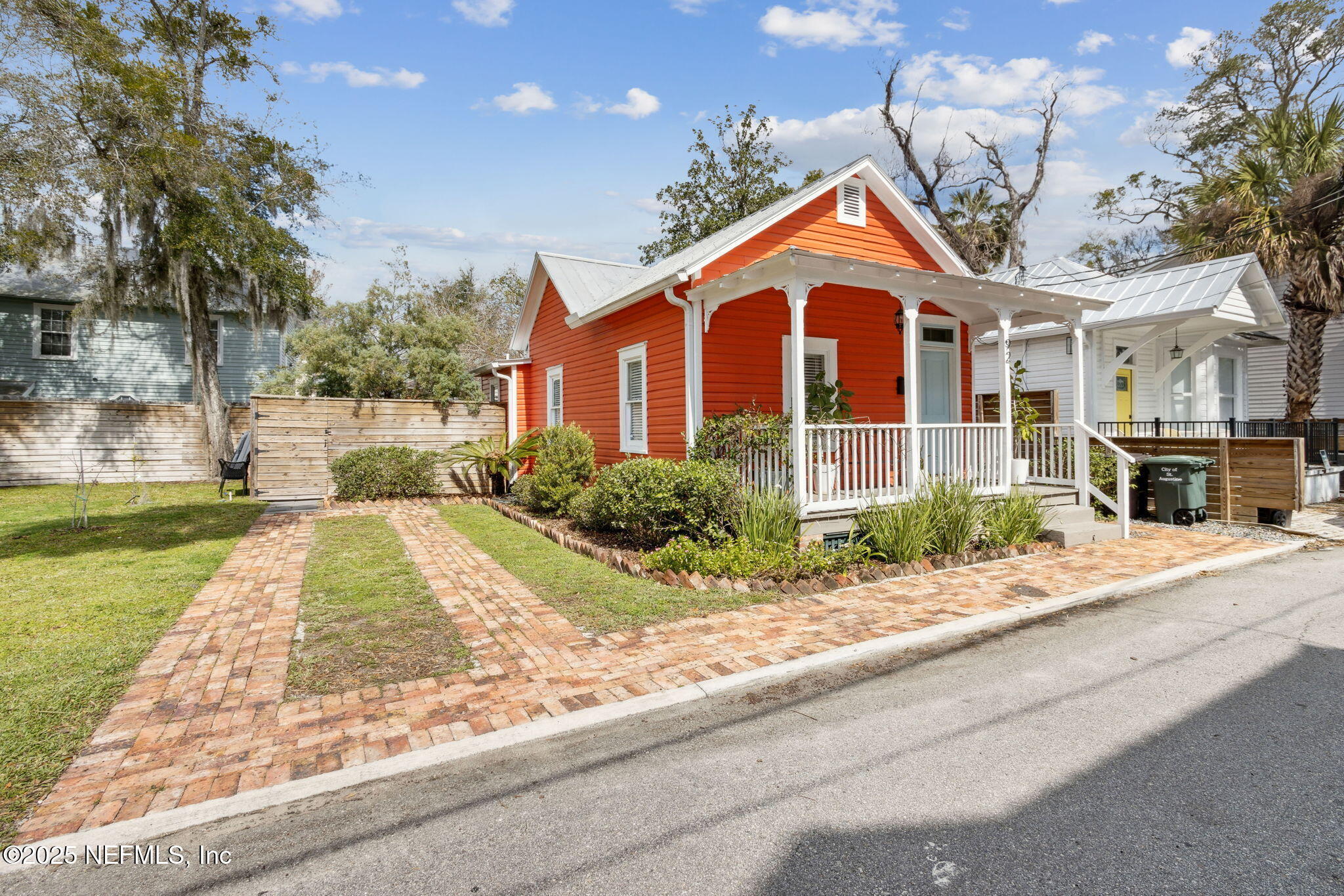 Property Photo:  92 De Haven Street  FL 32084 