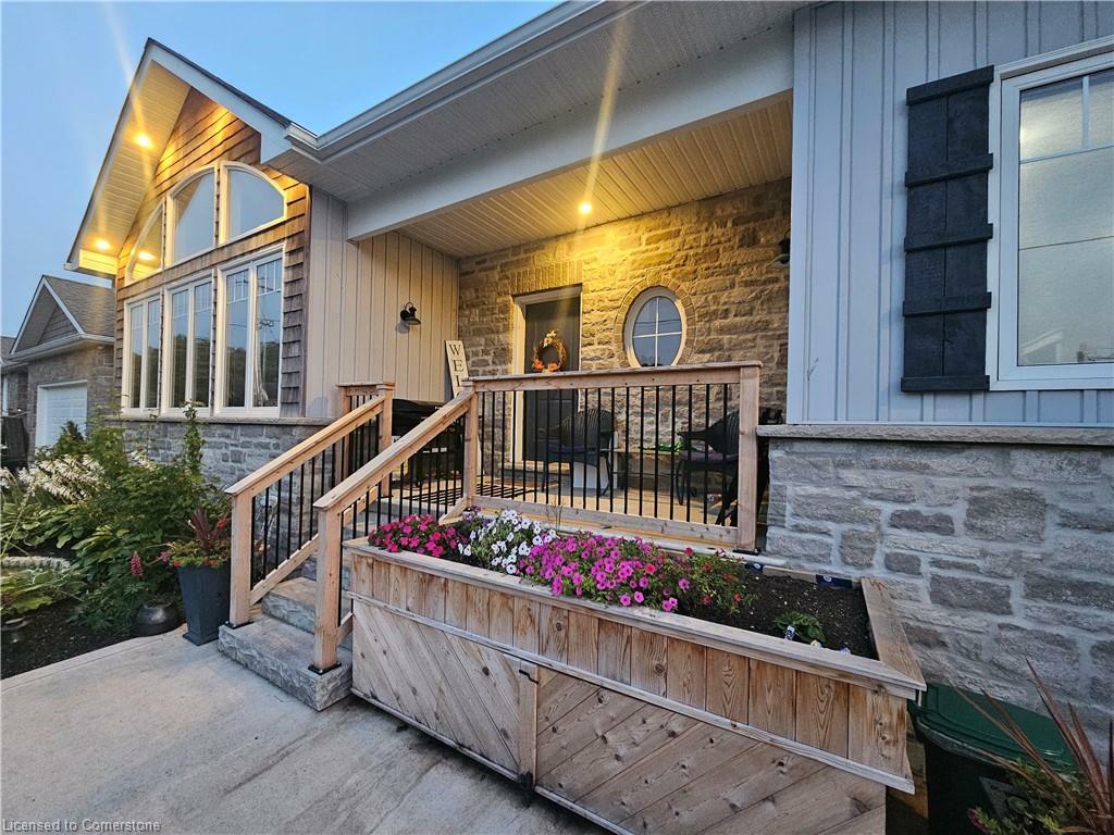 Property Photo: 11 Ann Street N ON N0G 1M0