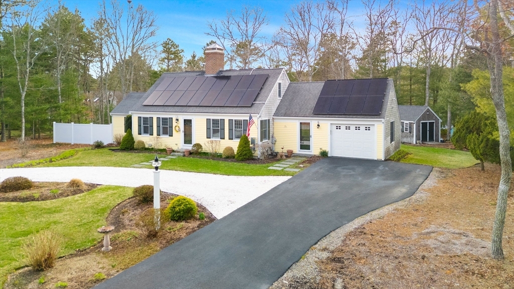 Property Photo:  268 Winding Cove Road  MA 02648 