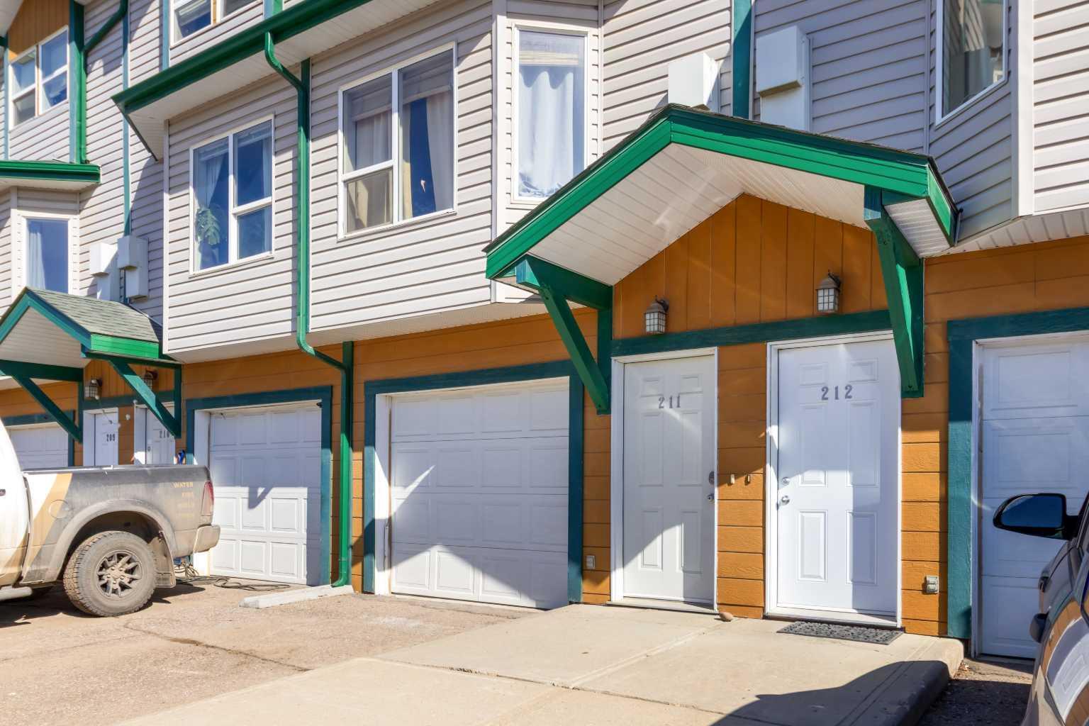 Property Photo:  123 Arabian Drive 211  AB T9H 5N9 