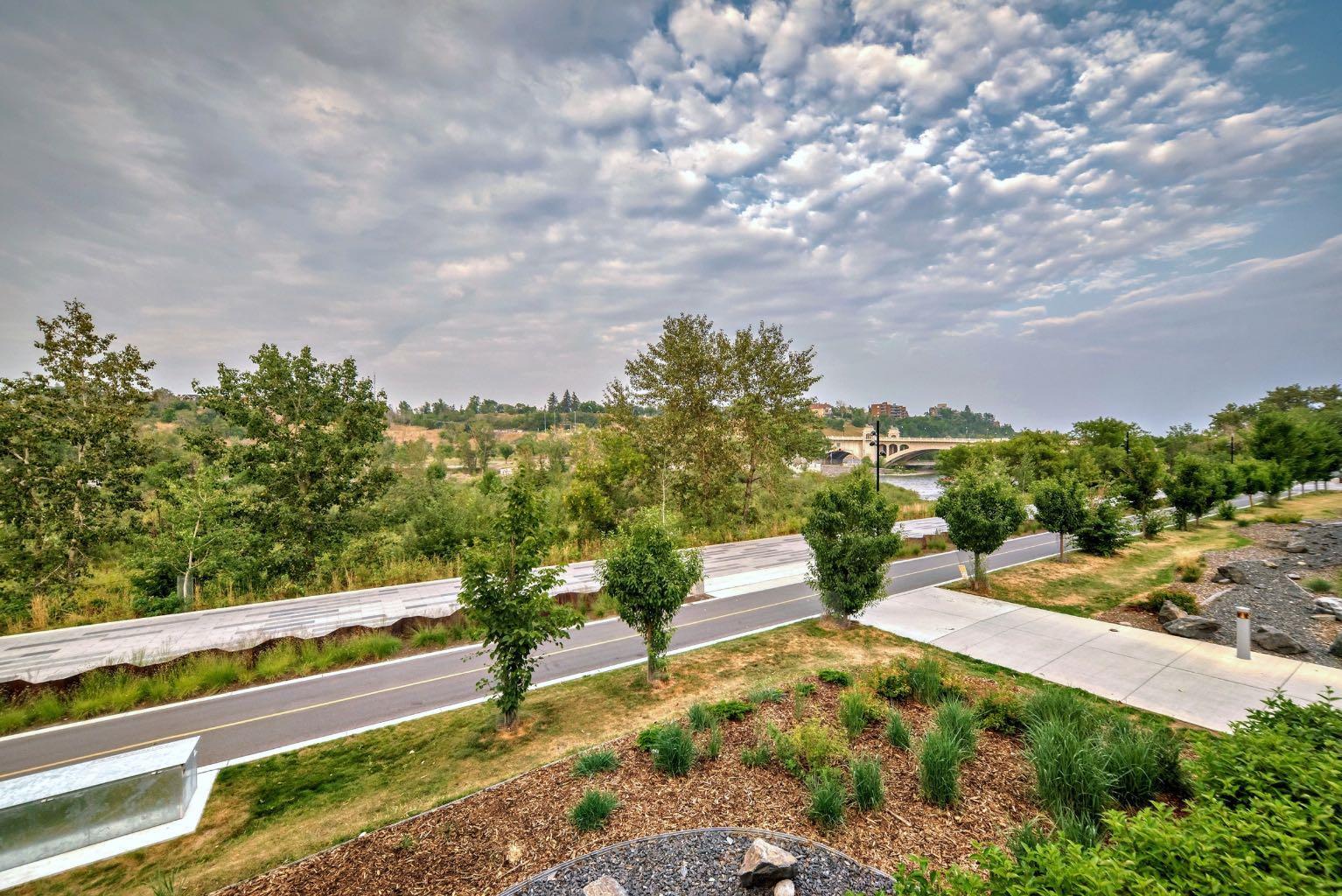 Photo de la propriété:  88 Waterfront Mews SW 201  AB T2P 1K7 