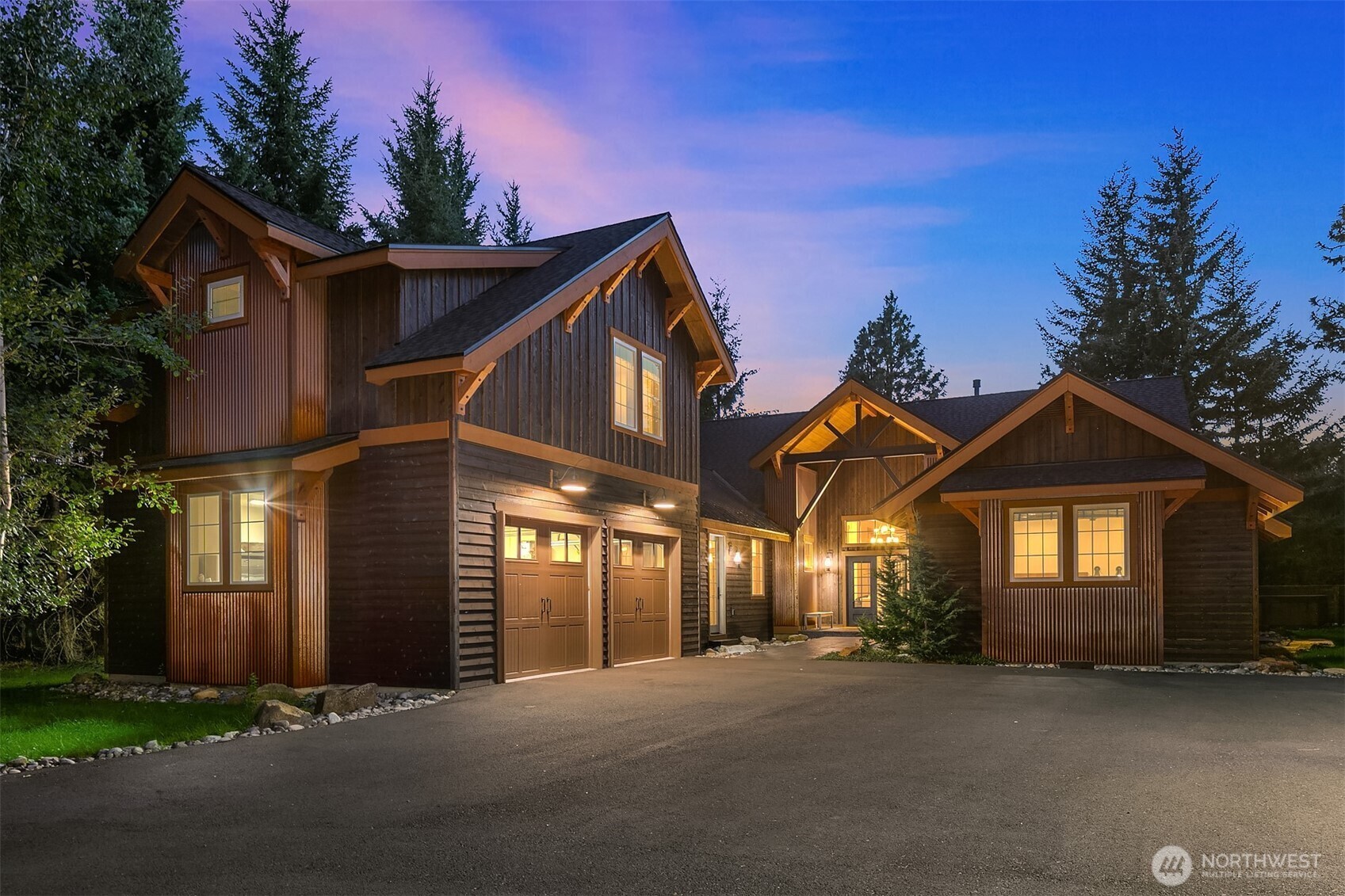 Property Photo: 291 Ruby King Loop WA 98922