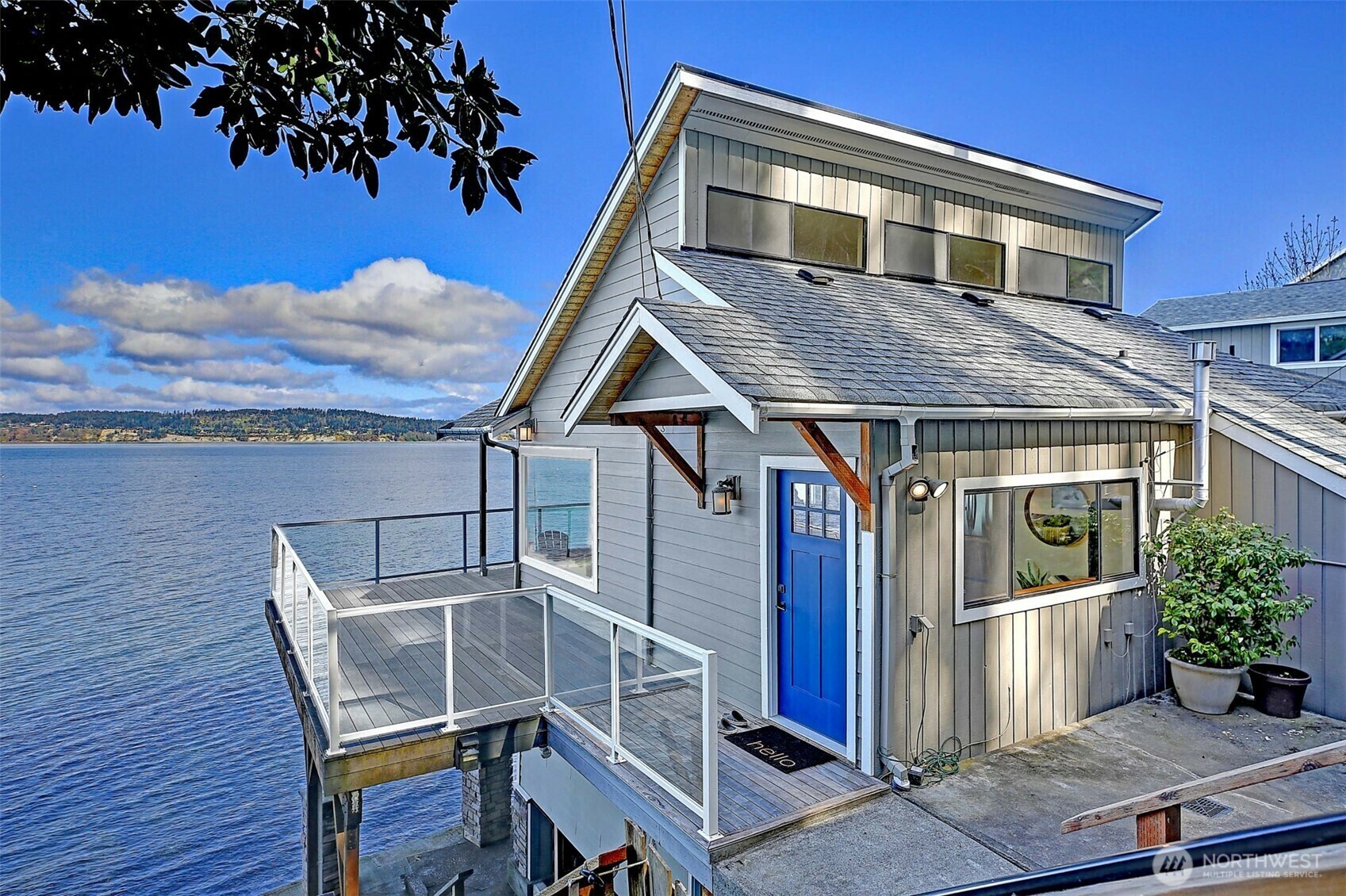 Property Photo: 692 Maple Grove Road WA 98282